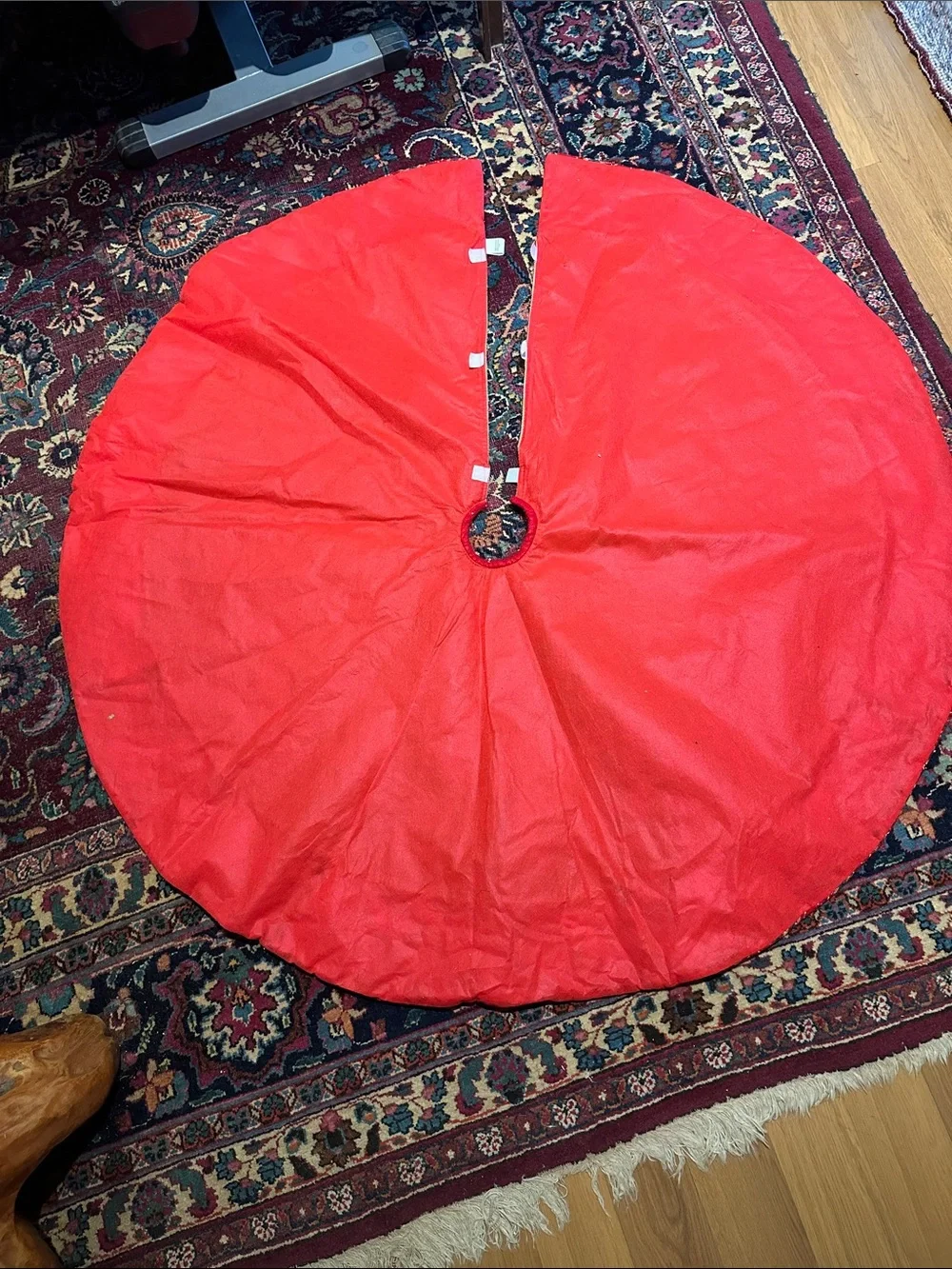 Merry Christmas Burlap Tree Skirt with Red Plaid Trim